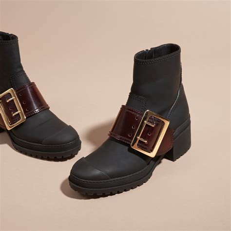 burberry buckle boots